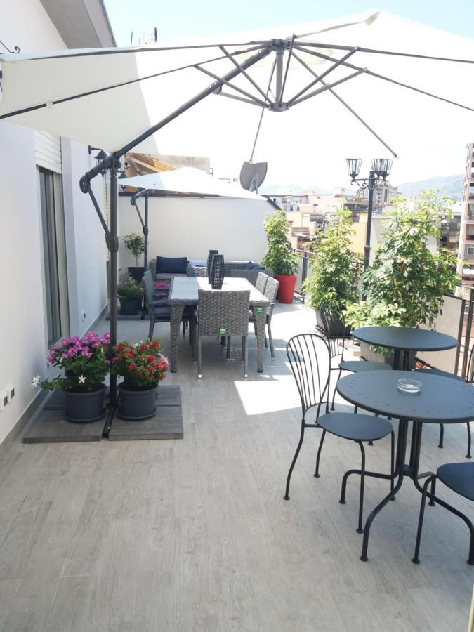 パレルモ Le Tre Gioie Bed & Breakfast エクステリア 写真