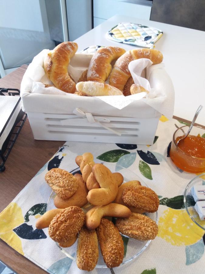 パレルモ Le Tre Gioie Bed & Breakfast エクステリア 写真